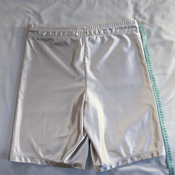 Silver Foot Locker Dazzle Shorts - Picture 4 of 5